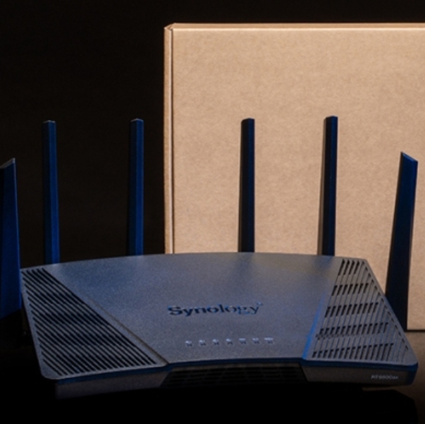 Wi-Fi usmerjevalnik Synology